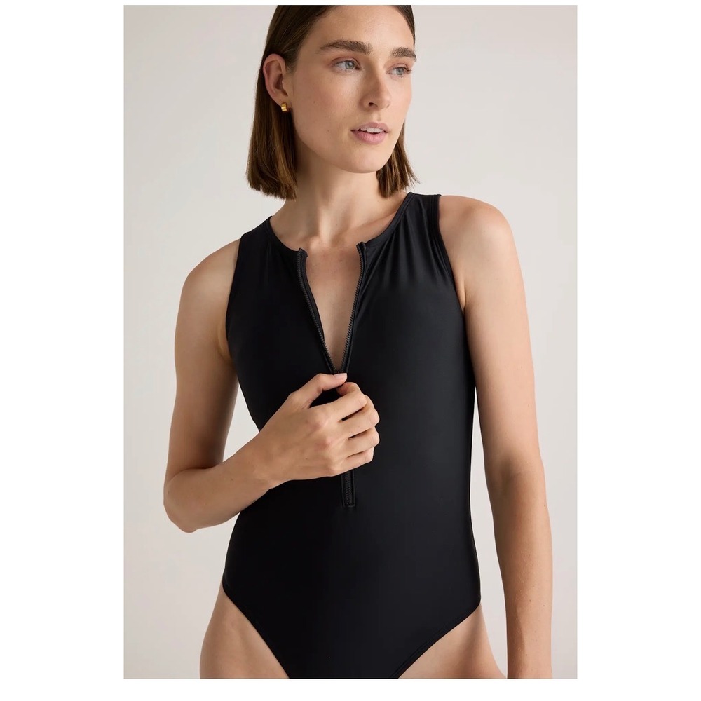 Quince One Piece Swimsuit S Black NEW Front Zip High Compression UPF 50 Recycled